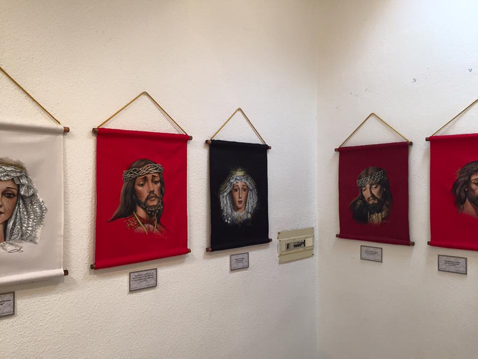 foto de la exposición Rostros de Pasión de Miguel Angel Coll.